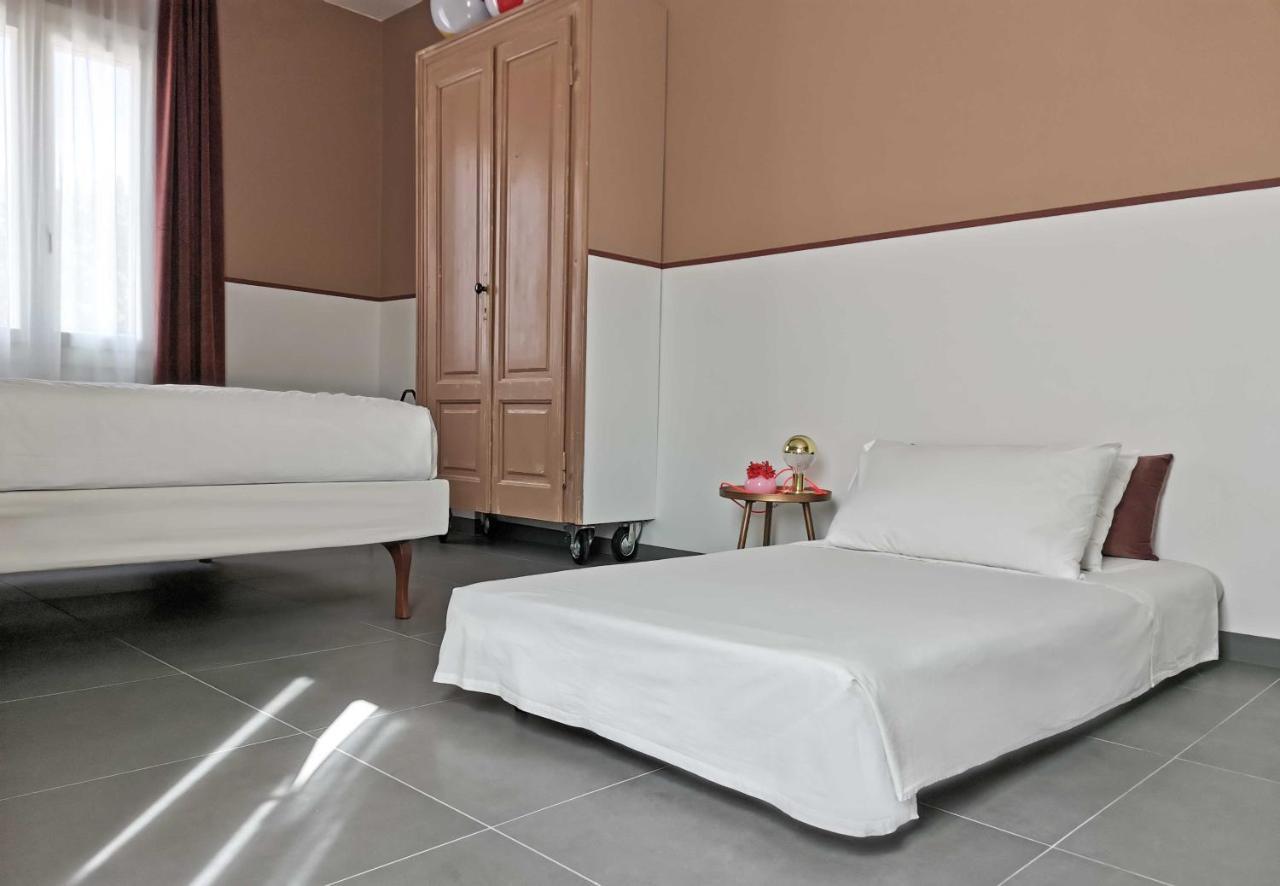 Casa Sebina - Your Design Home On The Lake - 3 Bathrooms 3 Bedrooms ديسينسانو ديل غاردا المظهر الخارجي الصورة