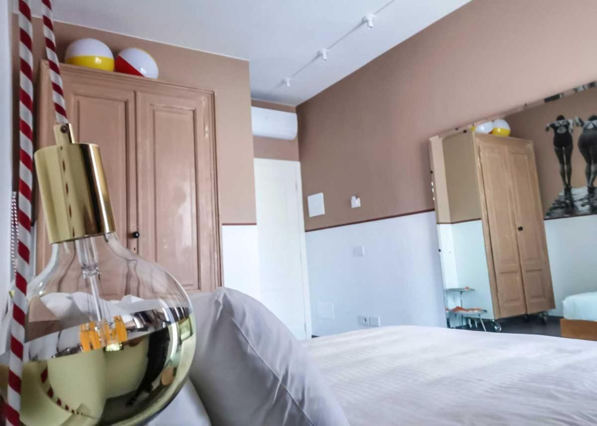 Casa Sebina - Your Design Home On The Lake - 3 Bathrooms 3 Bedrooms ديسينسانو ديل غاردا المظهر الخارجي الصورة