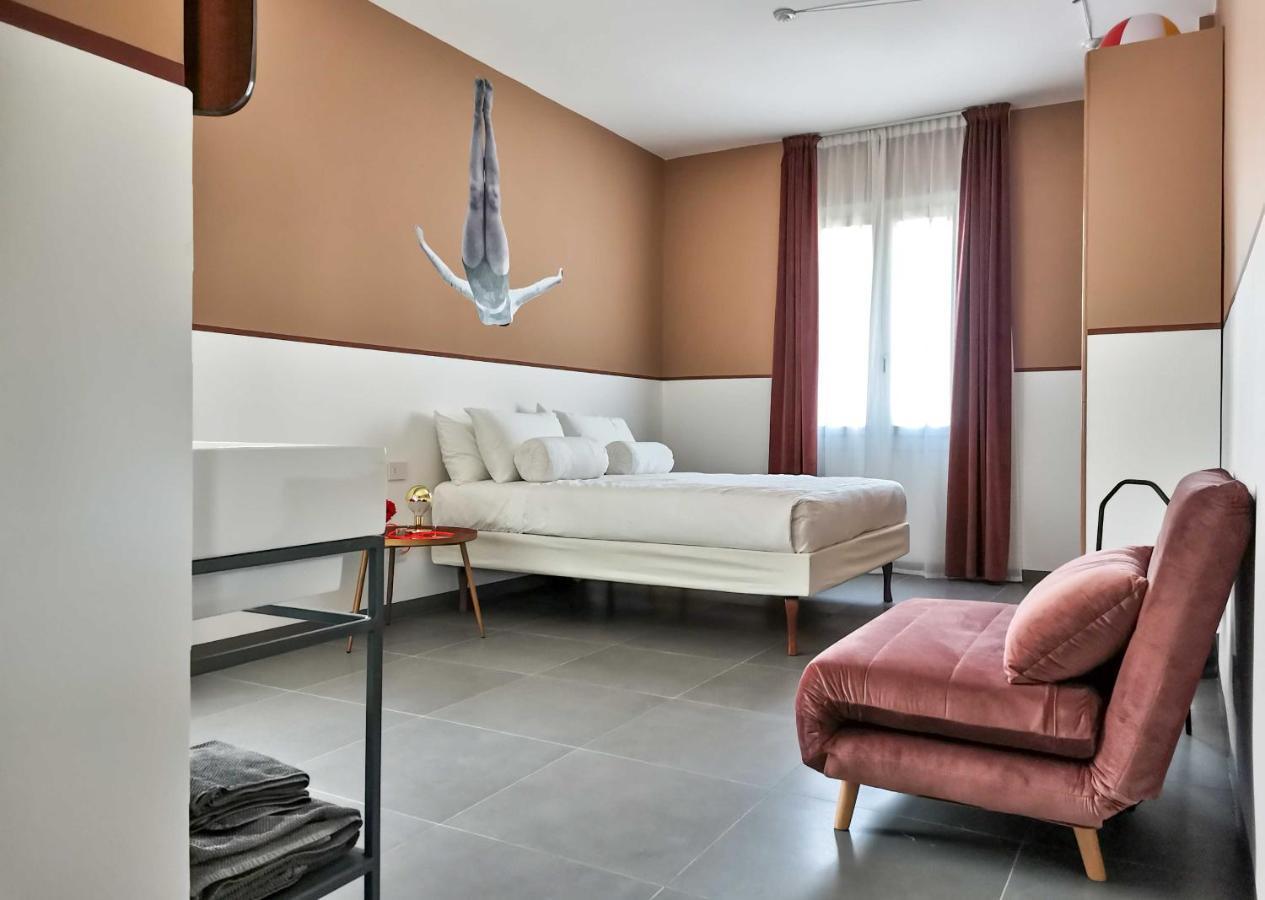 Casa Sebina - Your Design Home On The Lake - 3 Bathrooms 3 Bedrooms ديسينسانو ديل غاردا المظهر الخارجي الصورة